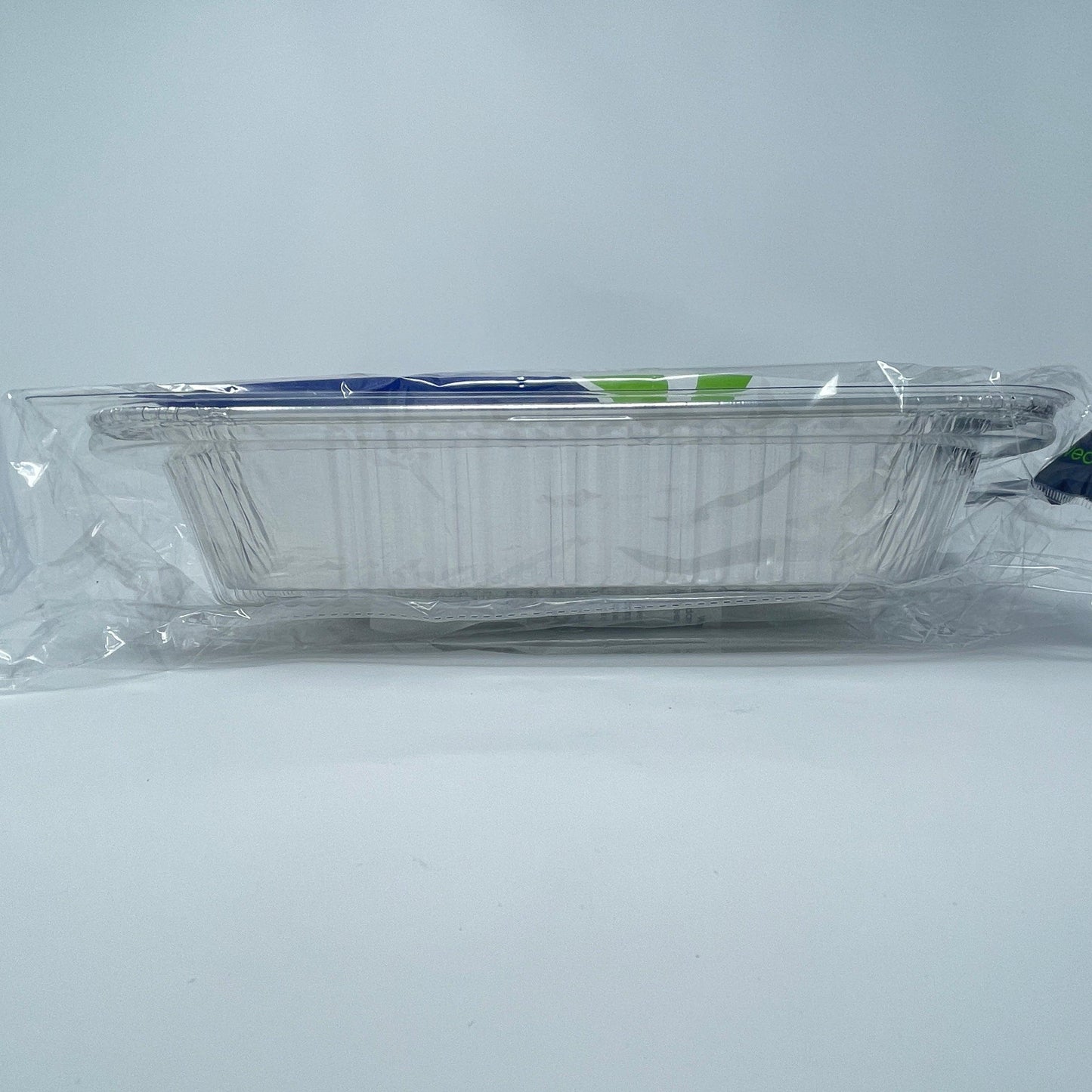 Lasagna Pan, with Lid (12.6" x 10.4" x 2.4").