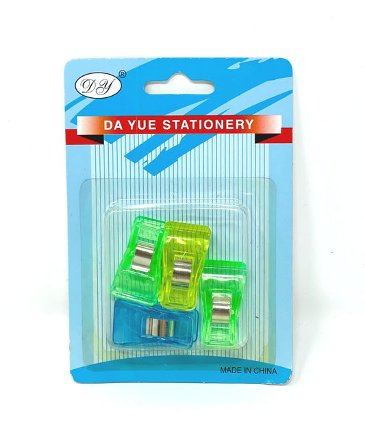 Clip, Plastic (4 units/pack)