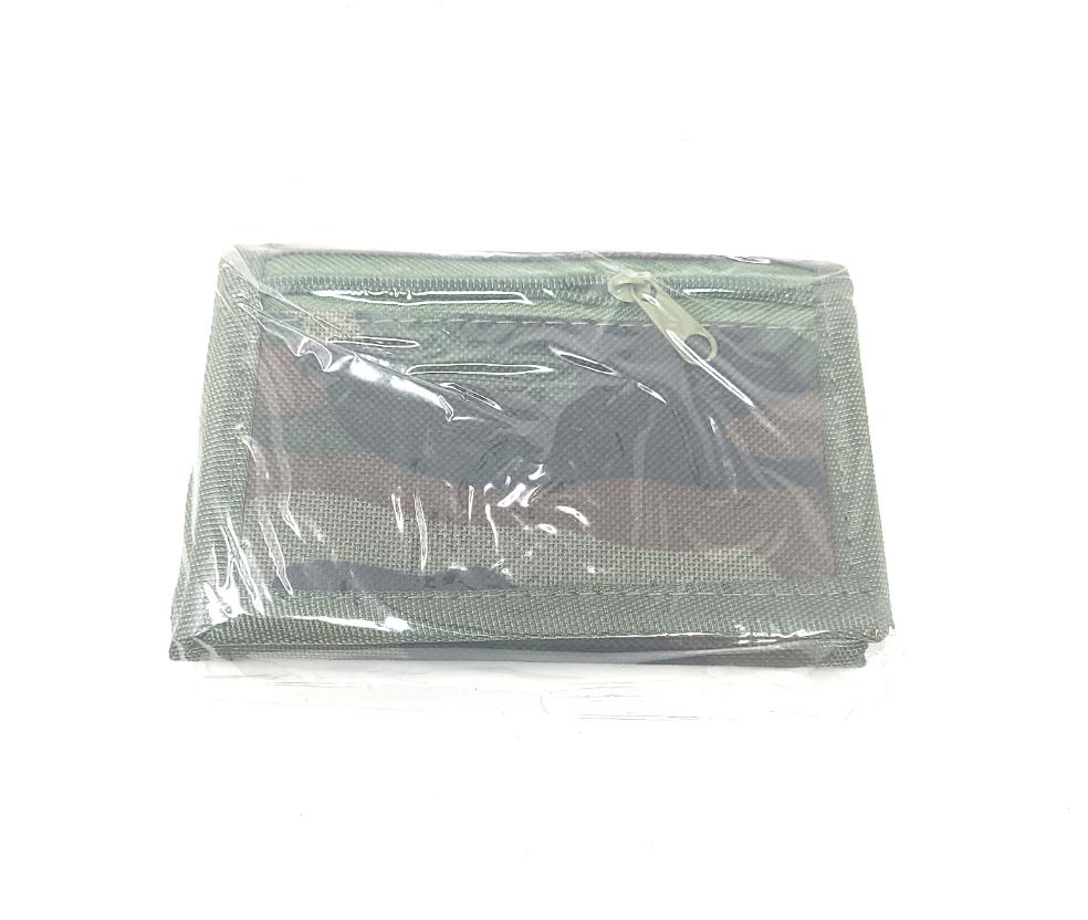 Wallet, Sport